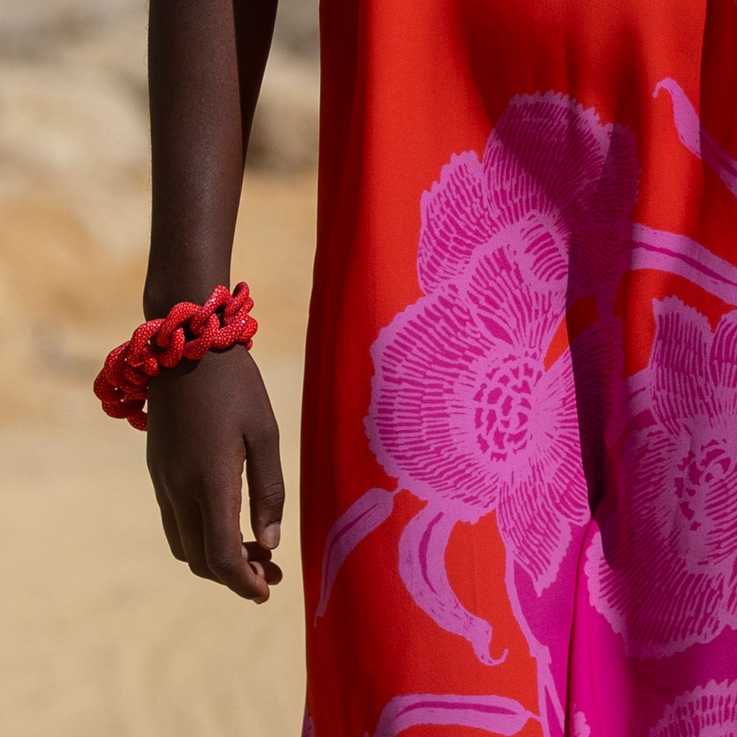 Galuchat - Chilli red - Gold plated