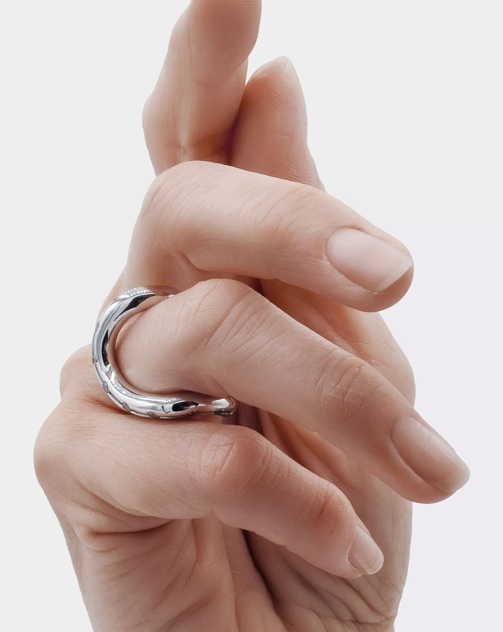 18K White Gold