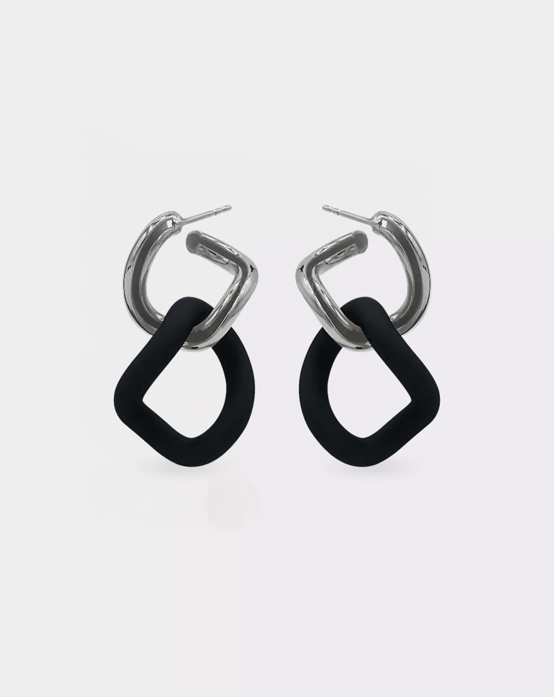 18K White Gold