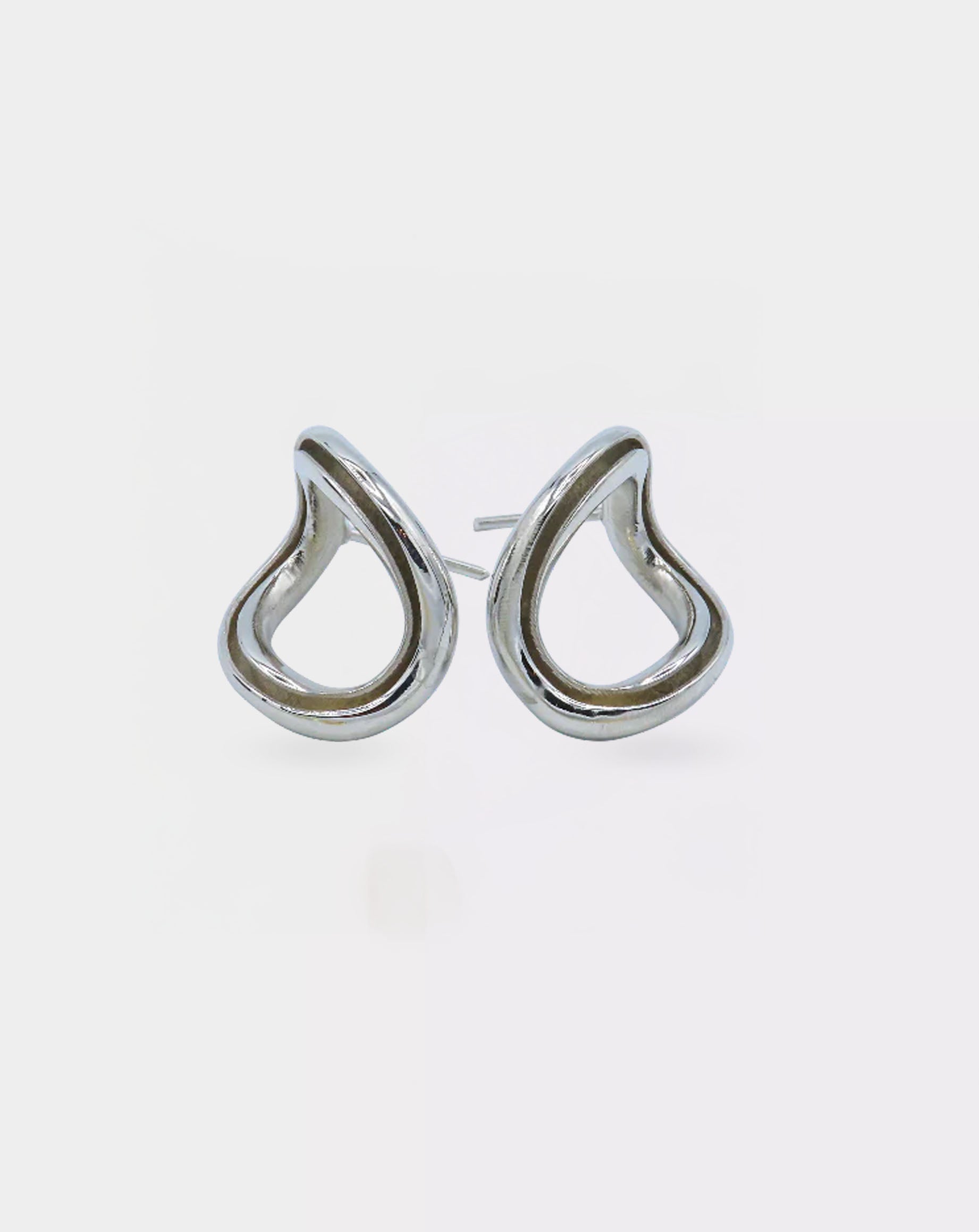 18K White Gold