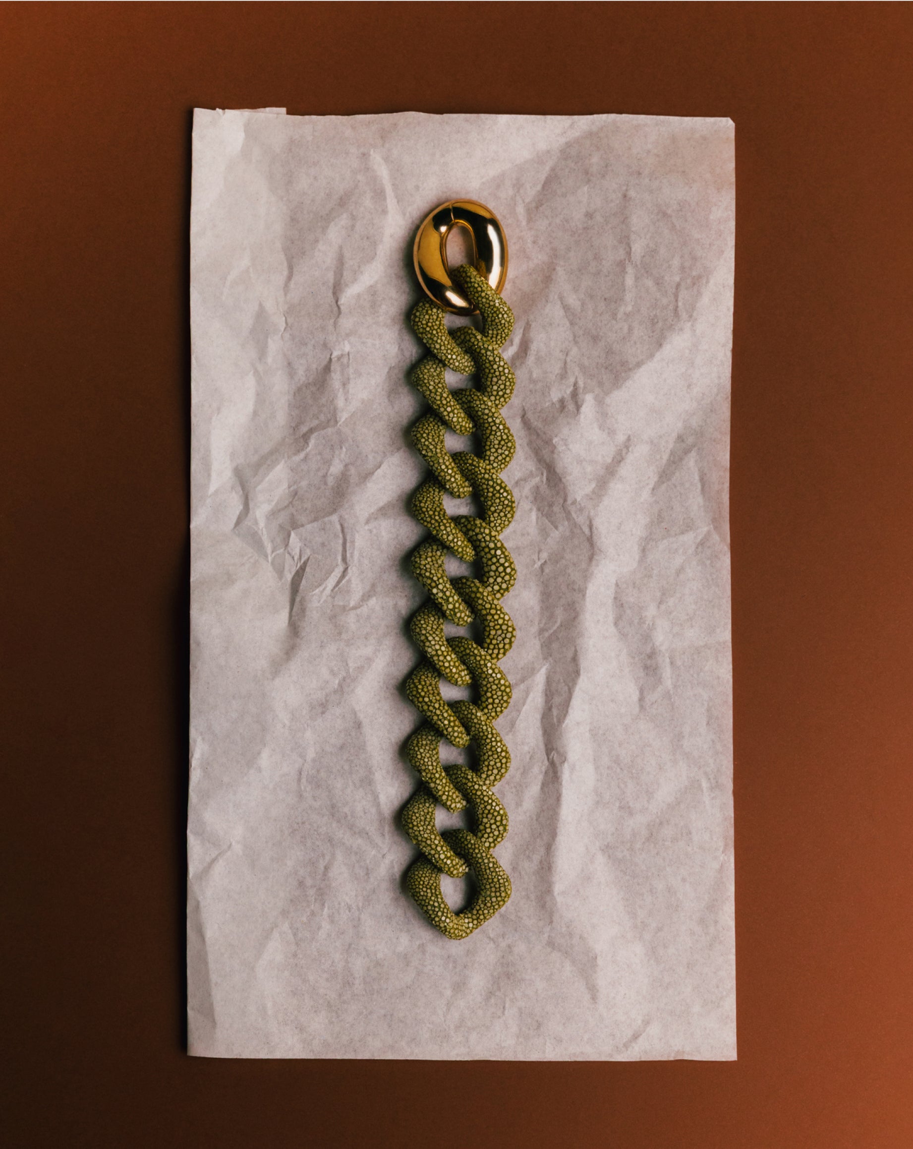 Galuchat - Kiwi green - Gold plated