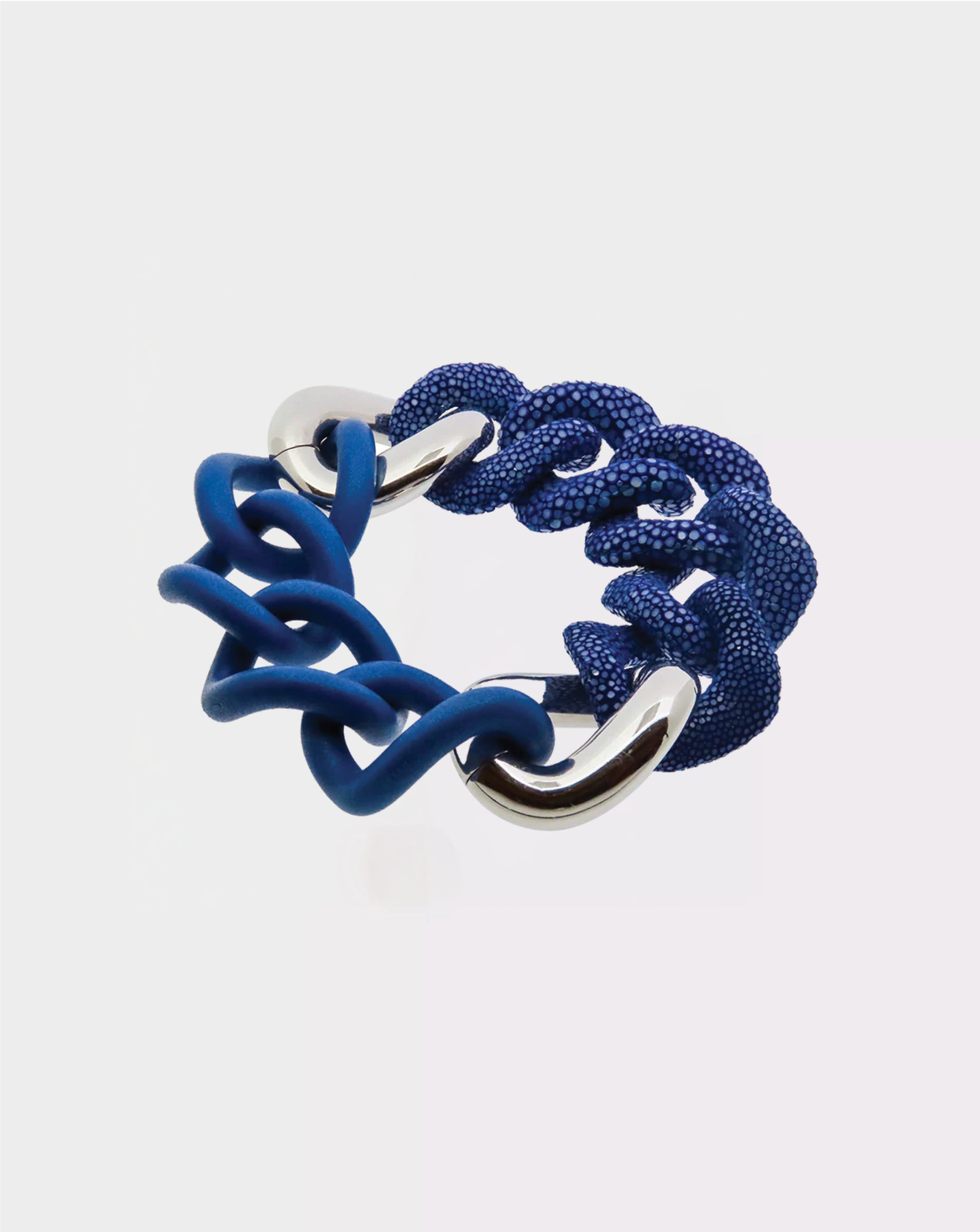 Galuchat navy - Luxura navy - Gold plated